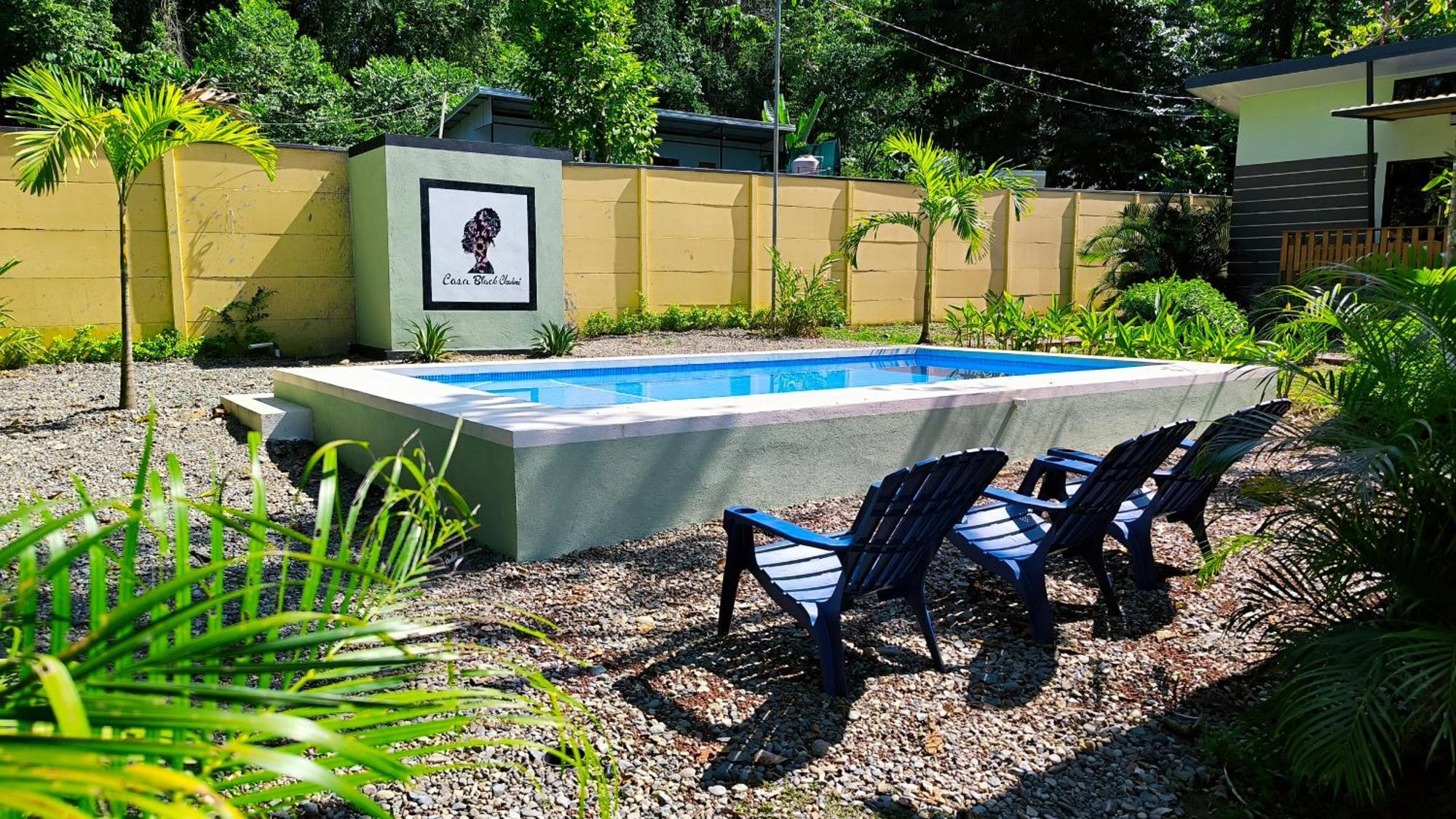 Casa Black Chaini Puerto Viejo de Talamanca Exterior photo